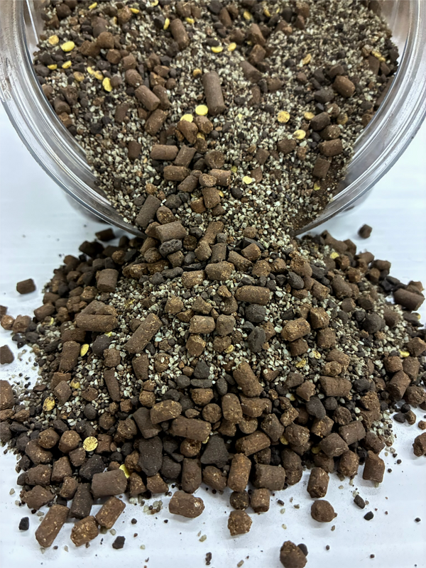 GroRocket dry organic fertilizer + biostimulants + soil microbes 8-4-6, (5lb.)